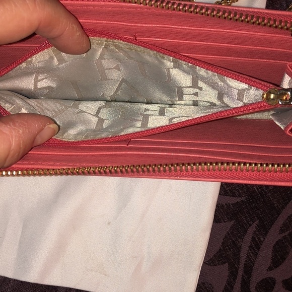 Furla Pink Wallet on Chain - Picture 4 of 4